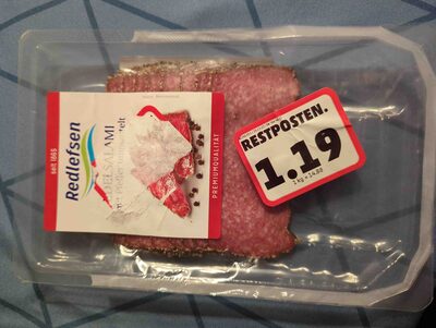 Edelsalami mit Pfeffer ummantelt, geräuchert