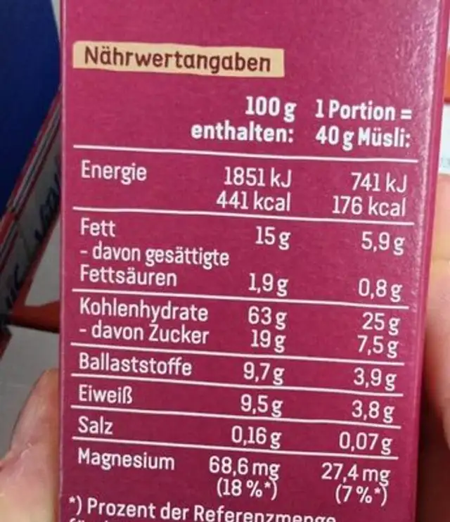 crunchy moments nutrition facts table