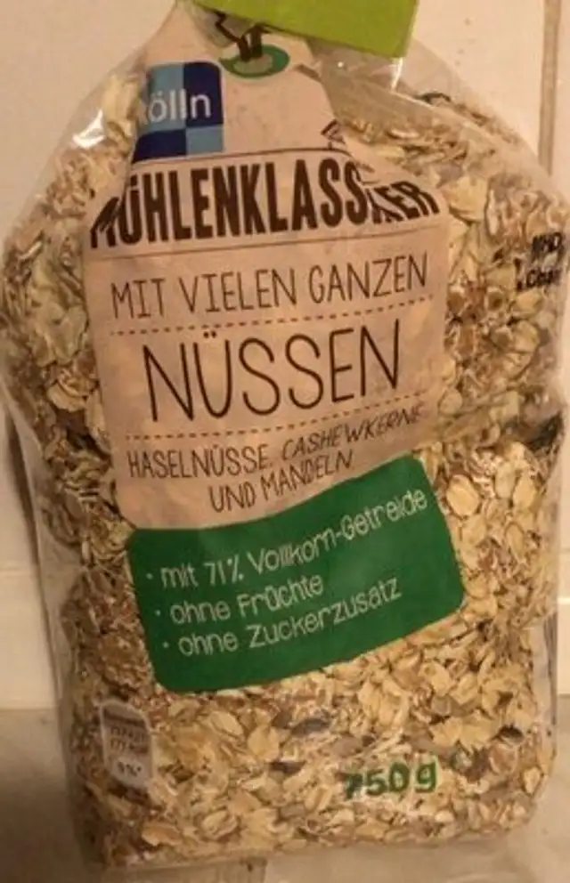 Mühlenklassiker mit vielen ganzen Nüssen front packaging