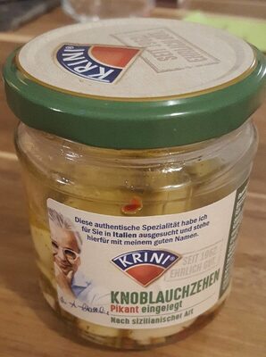 Knoblauchzehen,eingelegt in Öl