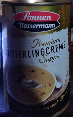 Pfifferlingcreme Verfeinert mit einer leichten Trüffelnote