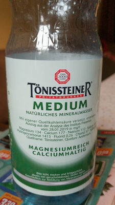 Mineralwasser front packaging