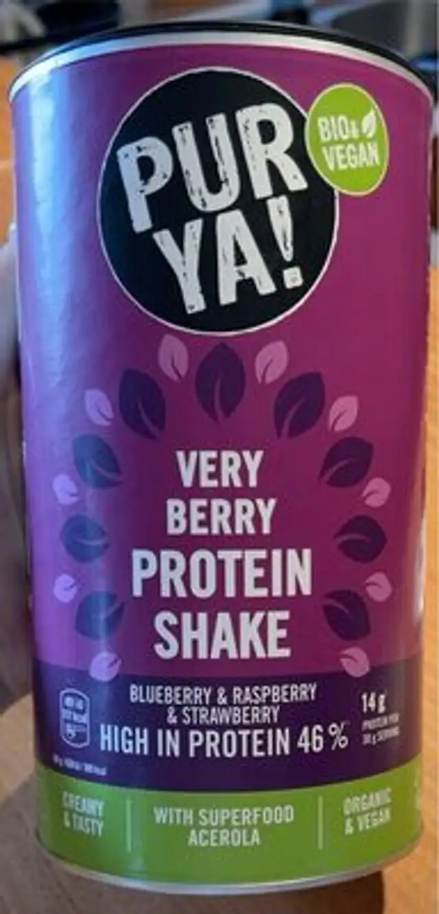 VERY BERRY PROTEIN SHAKE