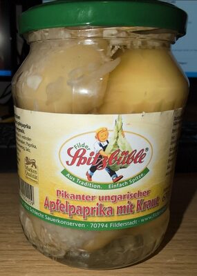 Pikanter ungarischer Apfelpaprika mit Kraut