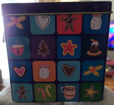 Biscuits - Assorted Music Tin front packaging