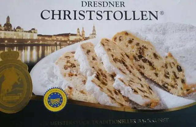 Dresdner Christstollen front packaging