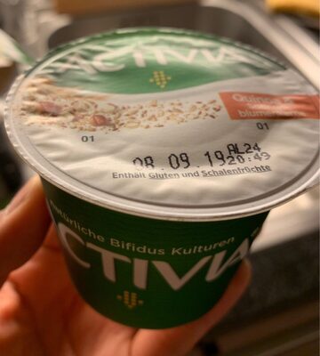 Danone ACTIVIA® (Vorteils Pack) 2x Müsli / 2x Dinkel & Walnuss / 2x Quinoa & Sonnenblumenkerne / 2x Cerealien 3,5% 8 x 115g = 920g