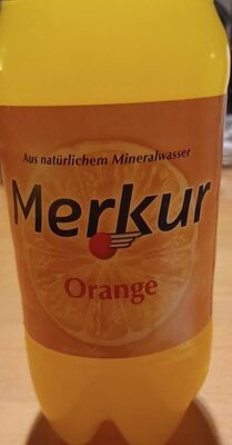 Erfrischungsgetränk mit Orangengeschmack front packaging