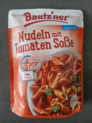 Nudeln mit Tomaten Soße