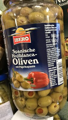 Spanische Hojiblanca-Oliven mit Paprikapaste