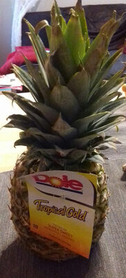 premium super sweet pineapple