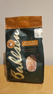 Winterkonfekt mit gemahlenen Haselnüssen