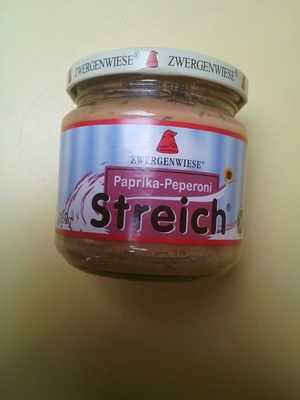 Paprika-Peperoni Streich