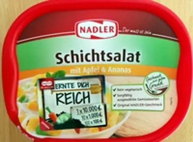 Schichtsalat mit Apfel & Ananas