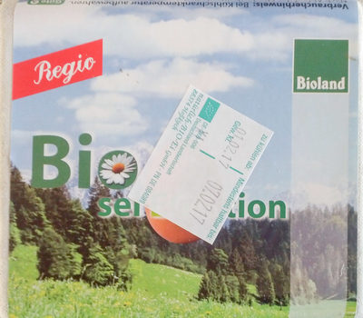 frische Bio-Eier aus ökologischer Erzeugung front packaging