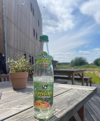 Apfelsaftschorle naturtrüb