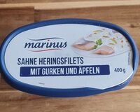 Sahne Heringsfilet mit Gurken und Äpfeln
