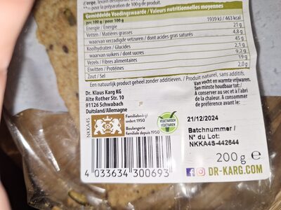 Fromage emmental et graines de courges