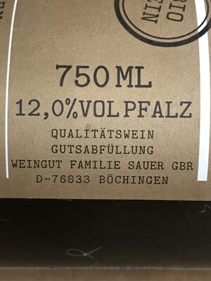 2020 Böchingen Zinkler Riesling Kalkmergel trocken nutrition facts table