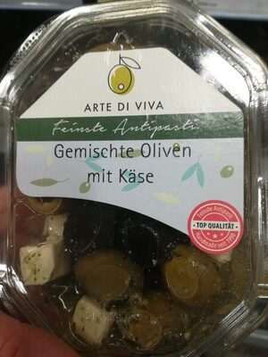 Gemischte Oliven mit Käse