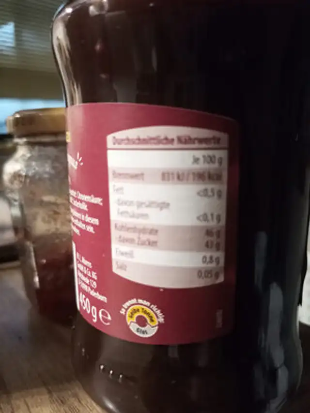 Pflaumenmus ingredients label