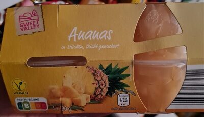Ananas gewürfelt