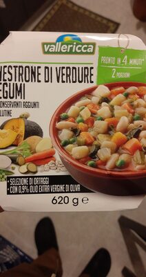 Minestrone di verdure e legumi