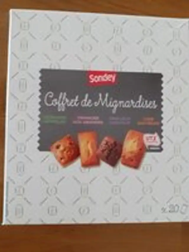 Coffret de mignardises
