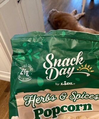 Herbs and spices popcorn front packaging
