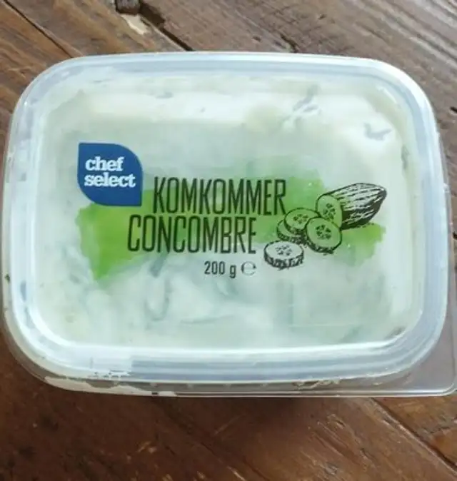 Salade de concombre front packaging