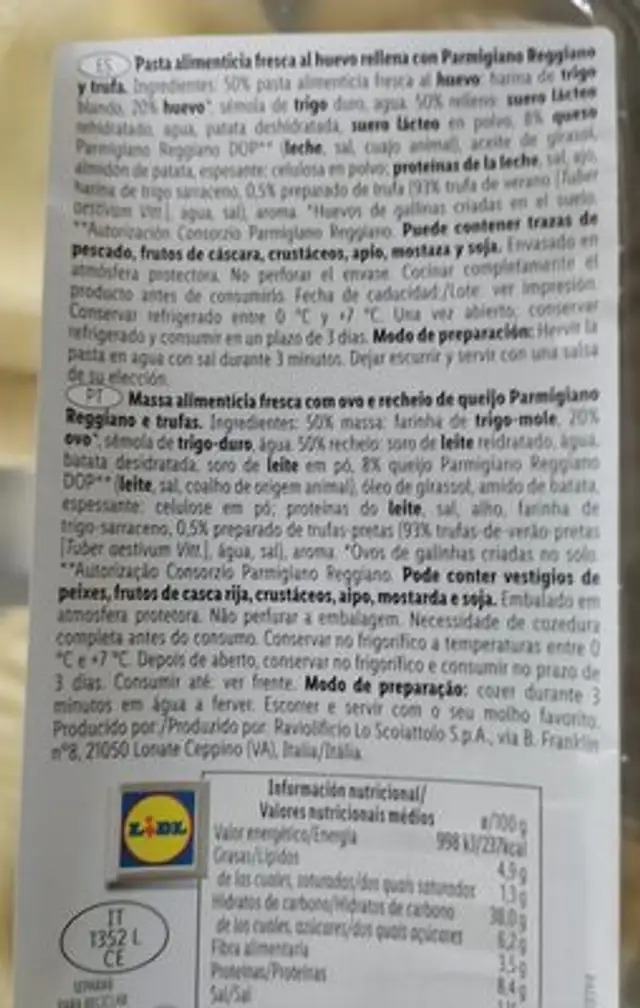 Pasta rellena de parmiggiano reggiano y trufa ingredients label