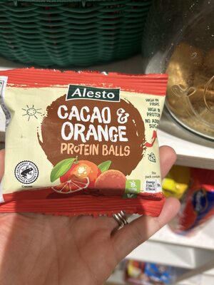 CACAO & ORANGE PROTEIN BALLS front packaging