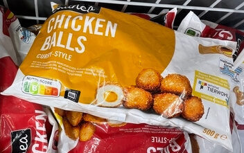 Chicken Balls Curry-Style