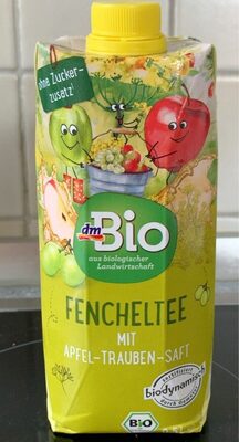 Fencheltee mit Apfel-Trauben-Saft