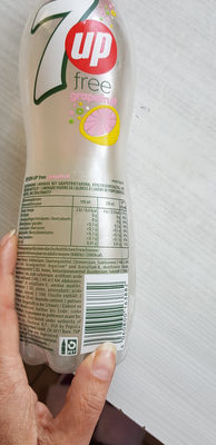 Free Grapefruit front packaging