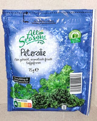 Petersilie, fein gehackt