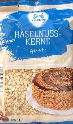 Haselnusskerne - gehackt, geröstet