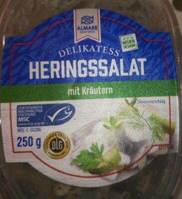 Heringssalat mit Kräutern