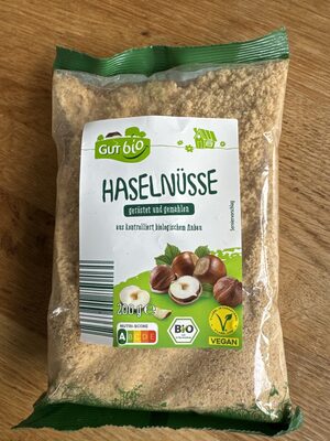 Bio-Haselnüsse front packaging