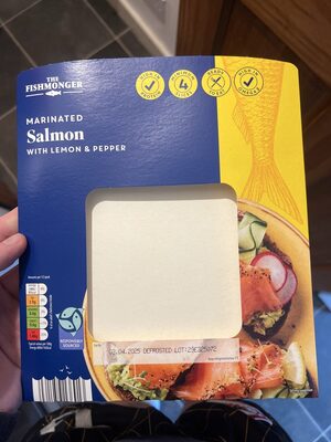 Marinated Salmon With Lemon And Pepper