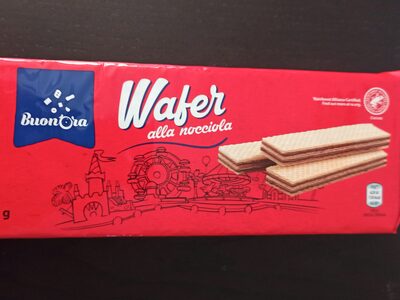 wafer alla nocciola