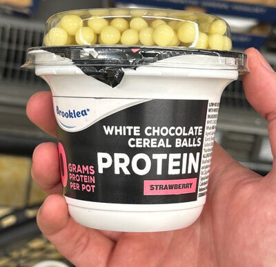 Low Fat Yogurt and Strawberry Flavour Mix