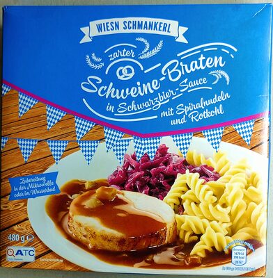 Schweinebraten in Schwarzbier-Sauce mit Spiralnudeln und Rotkohl