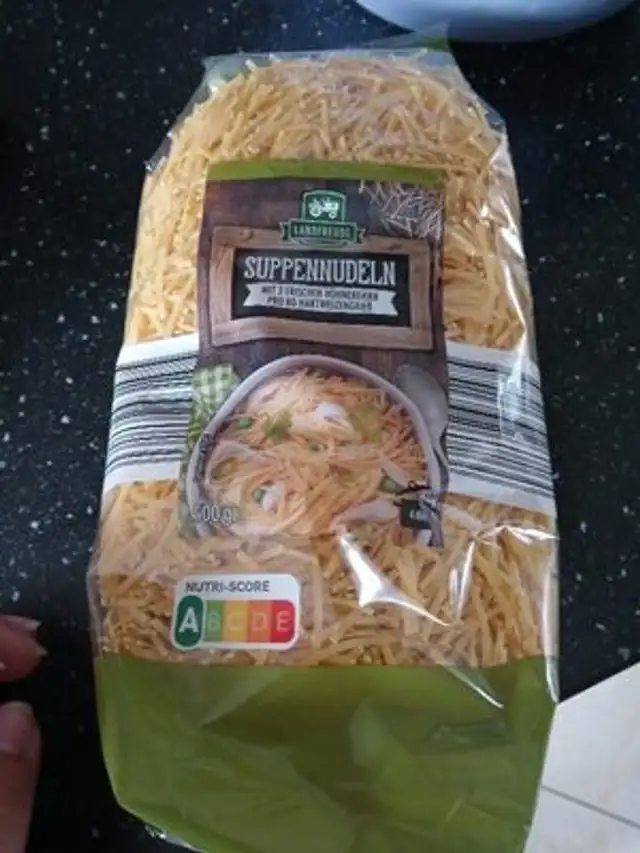 Suppennudeln front packaging