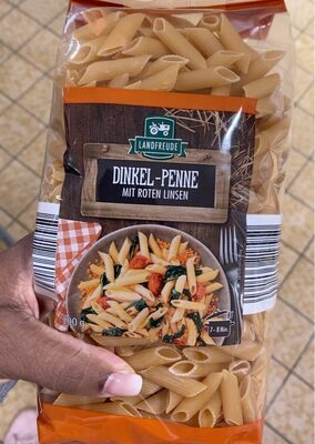 Dinkel-Penne mit roten Linsen