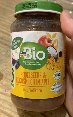 Compote de fruits et muesli