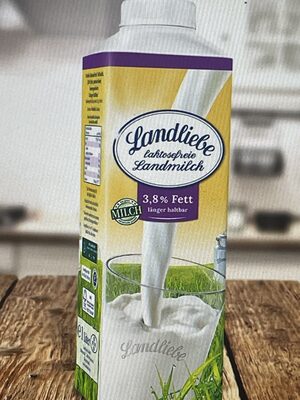 Laktosefreie Landmilch