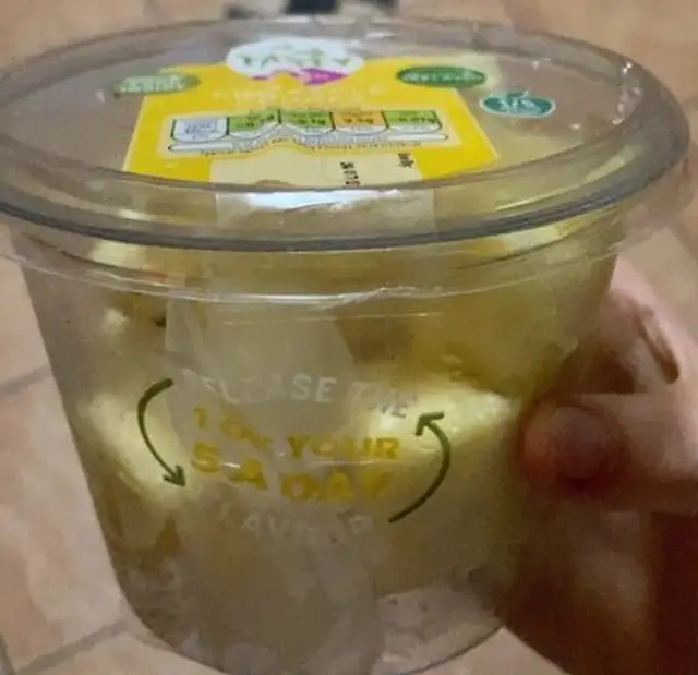 Pineapple chunks
