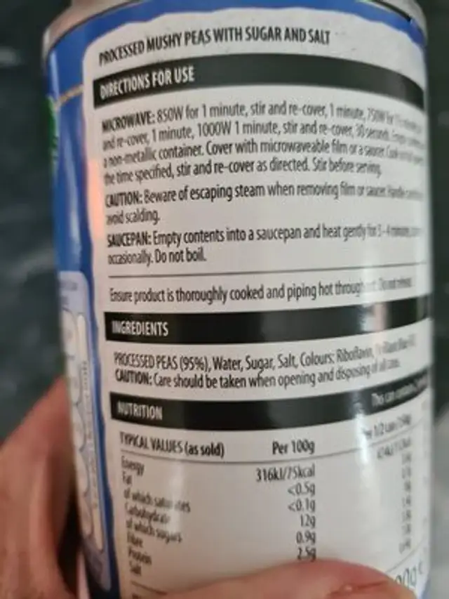 Processed mushy peas with sugar and salt ingredients label