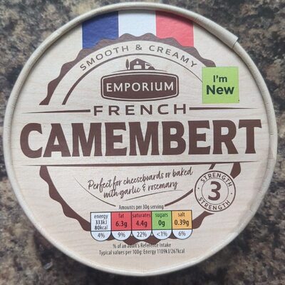 French Camembert front packaging